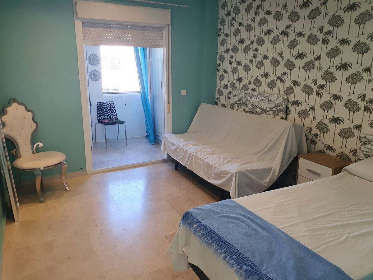 2 Bed Penthouse in El Paraiso