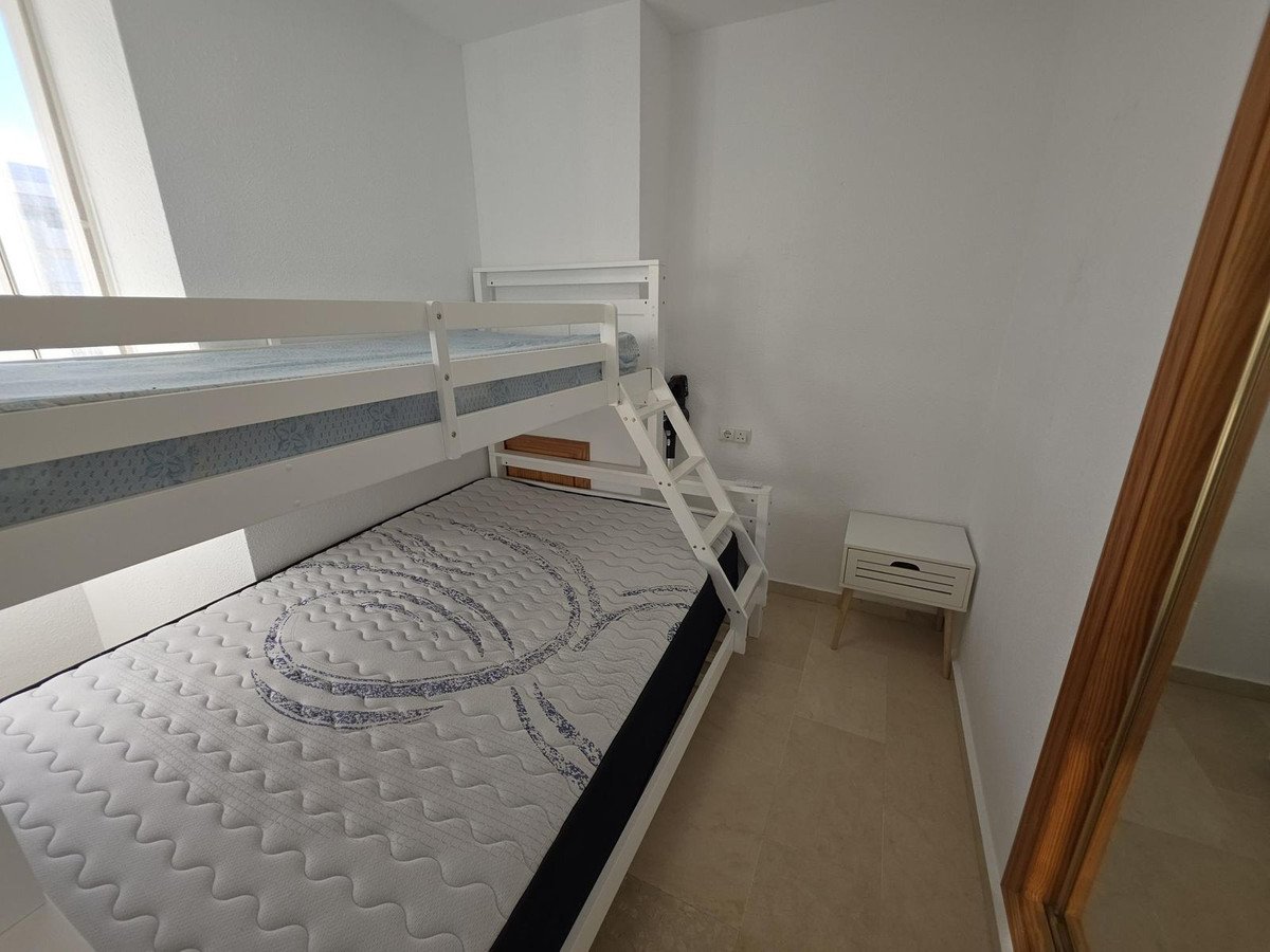 2 Bed Middle Floor Apartment in Fuengirola