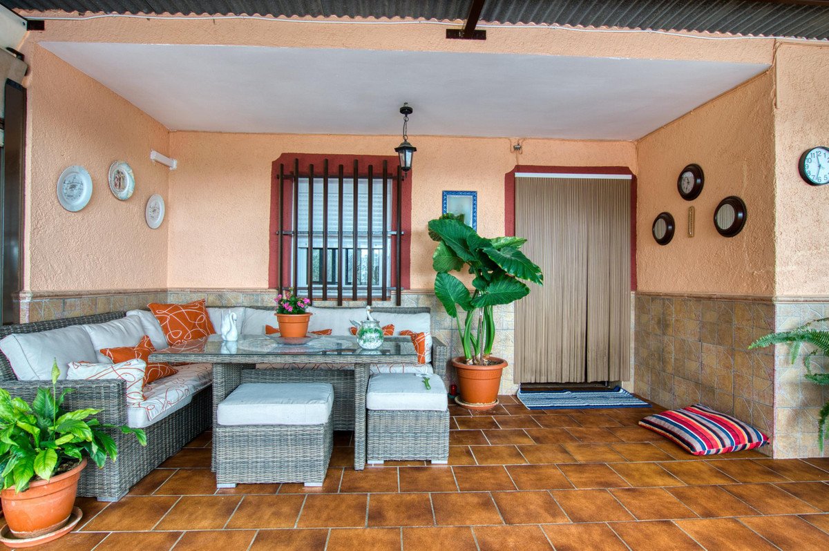4 Bed Finca - Cortijo in Alcaucín