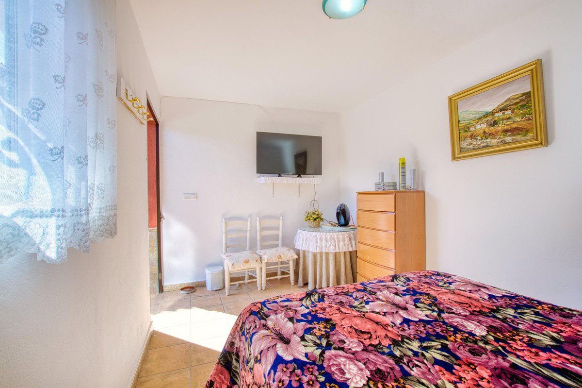 4 Bed Finca - Cortijo in Alcaucín