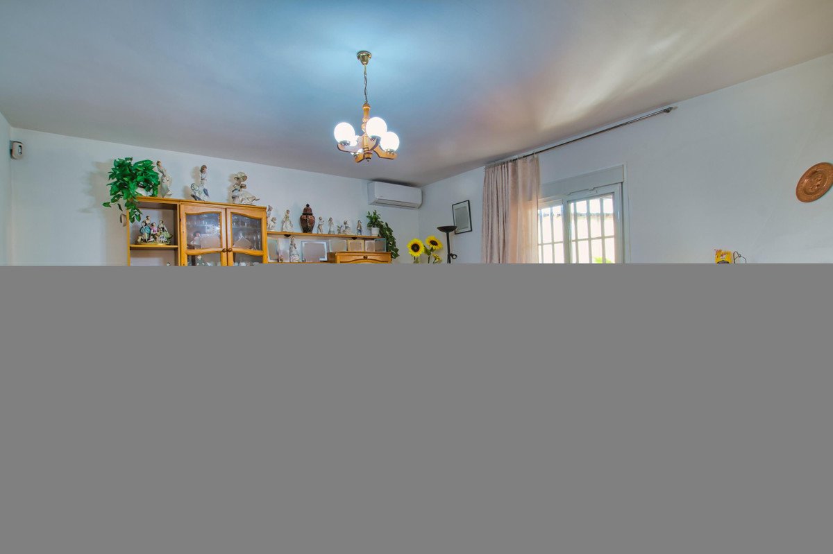 4 Bed Finca - Cortijo in Alcaucín