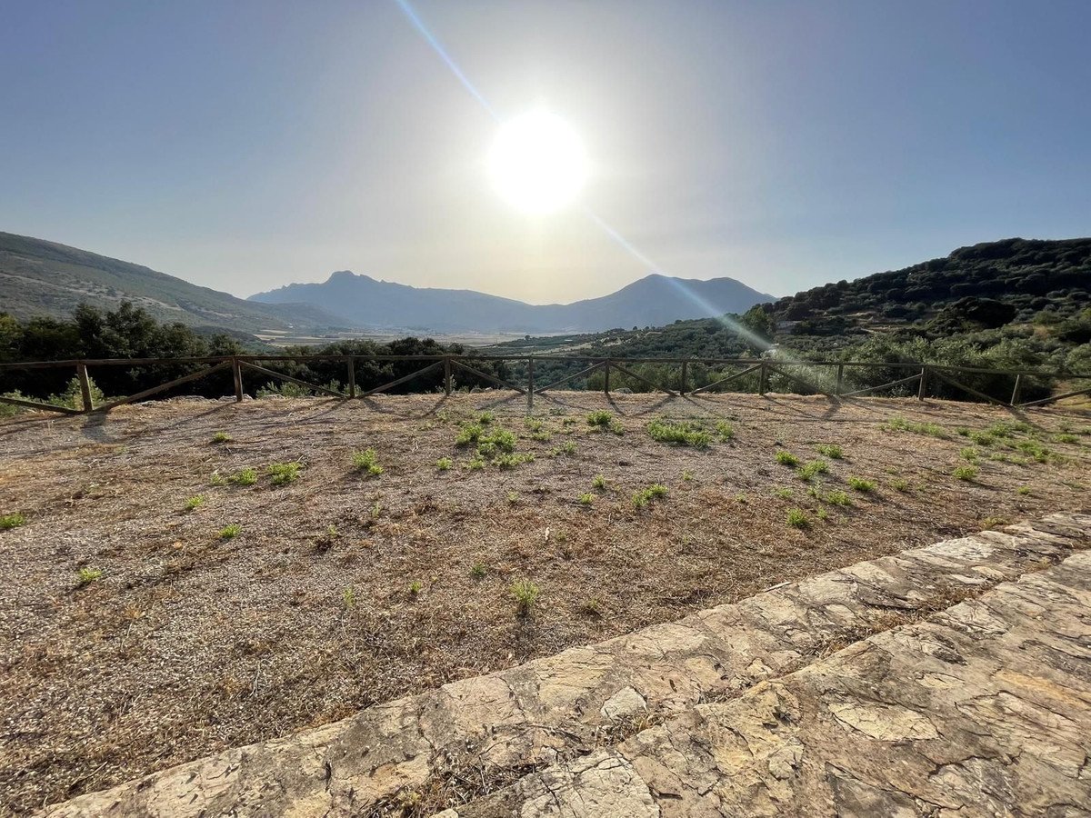 3 Bed Finca - Cortijo in Alfarnate