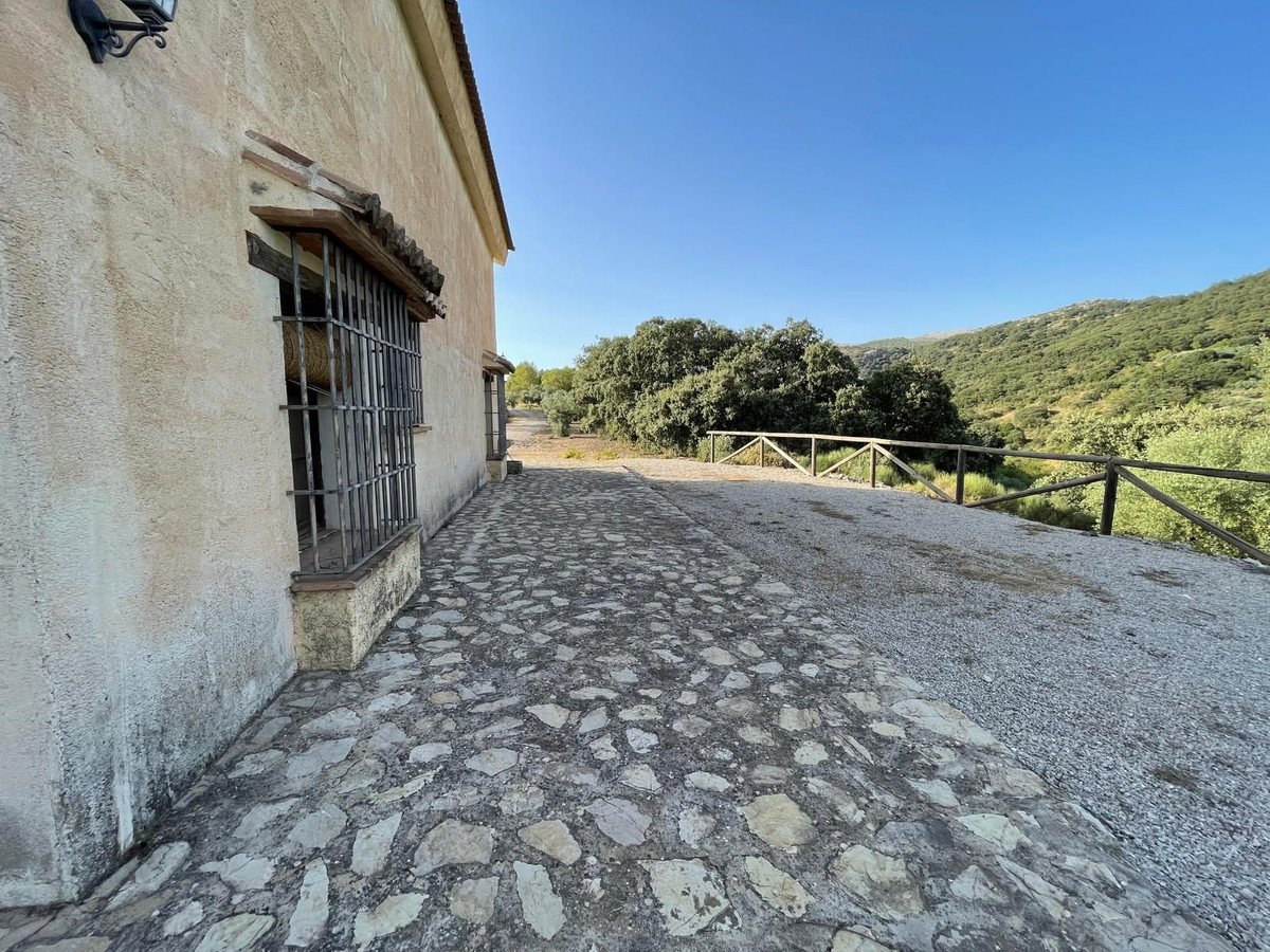 3 Bed Finca - Cortijo in Alfarnate