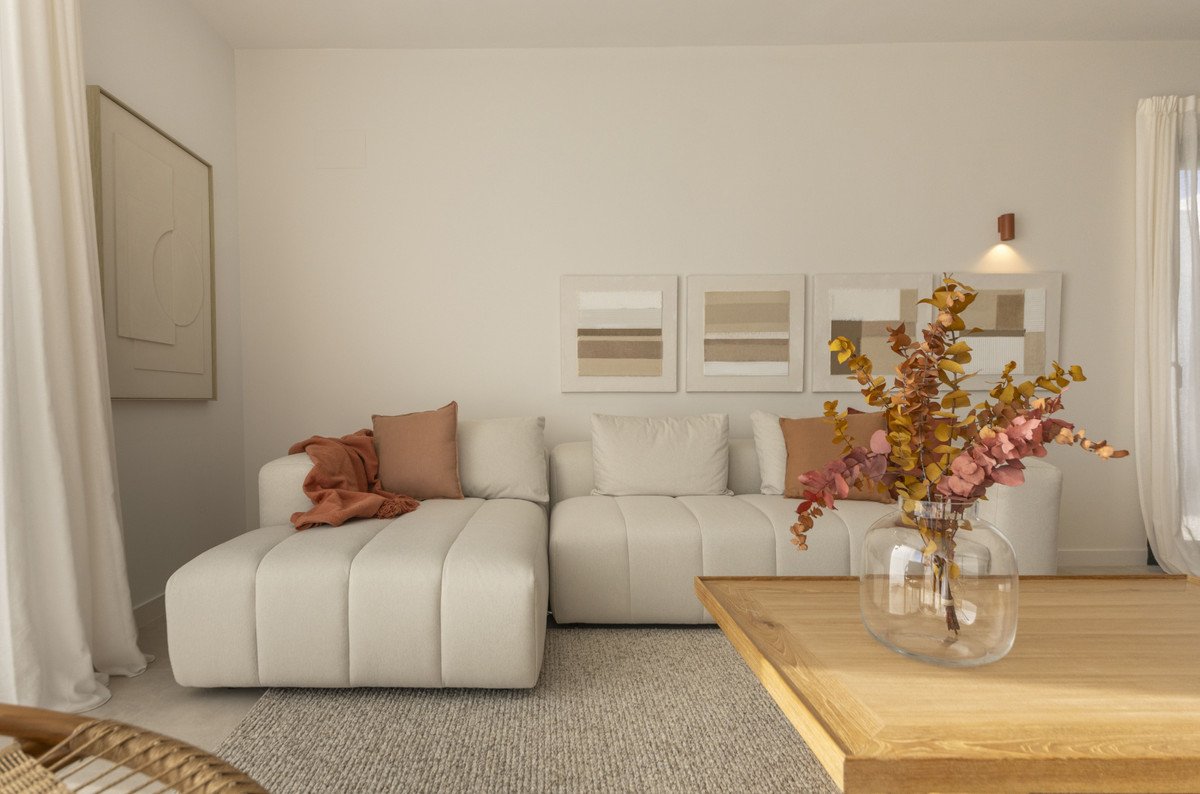 3 Bed New Development in Altaona Golf and Country Club