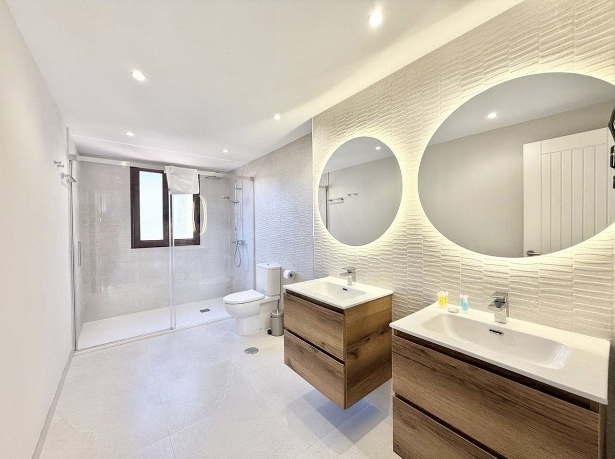 3 Bed Penthouse Duplex in El Paraiso