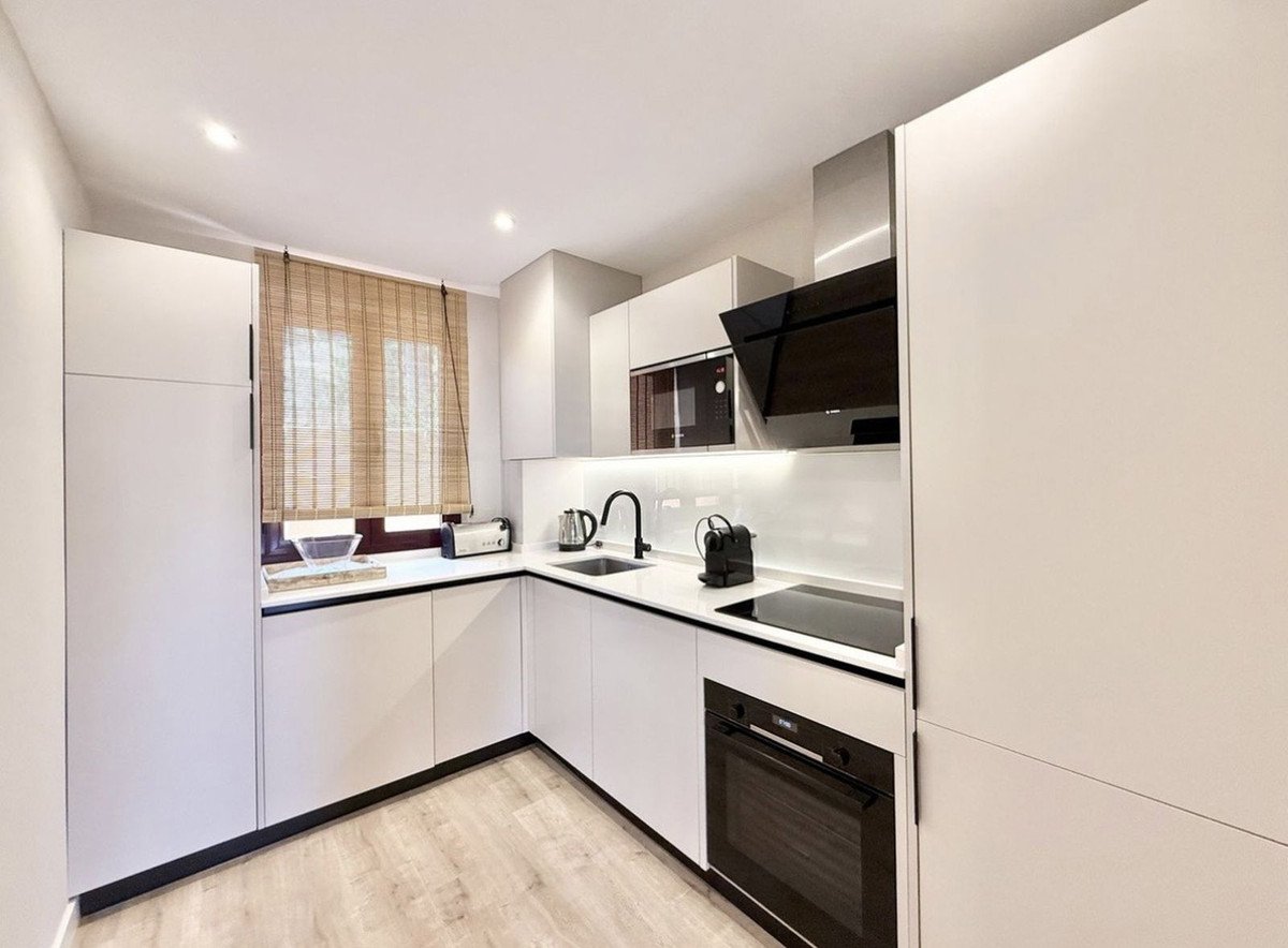 3 Bed Penthouse Duplex in El Paraiso