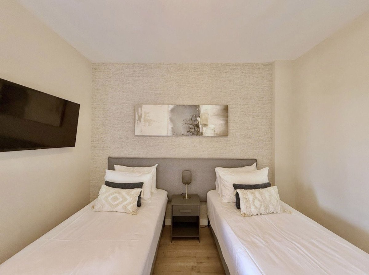 3 Bed Penthouse Duplex in El Paraiso