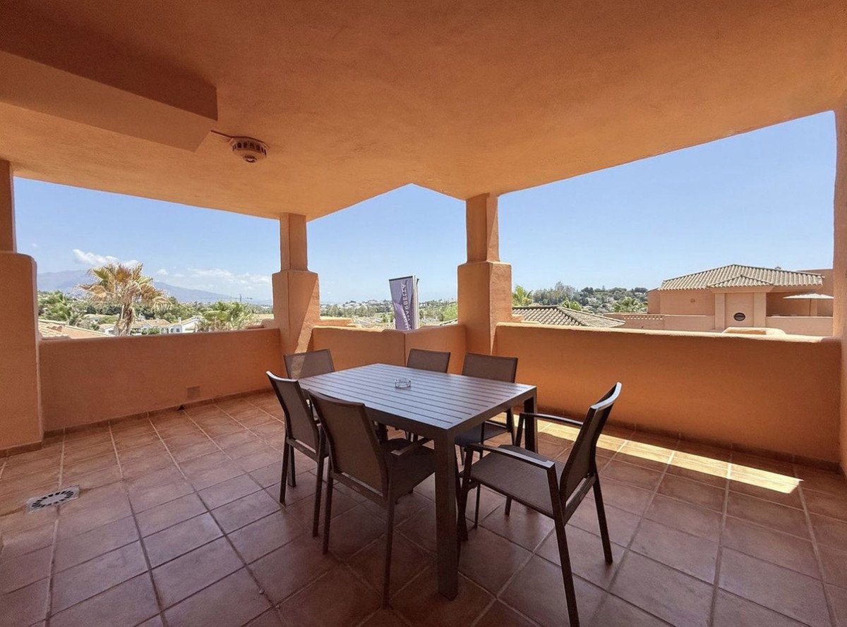 3 Bed Penthouse Duplex in El Paraiso