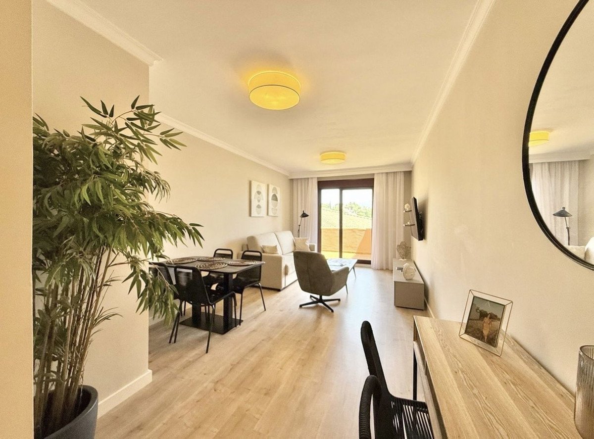 3 Bed Penthouse Duplex in El Paraiso