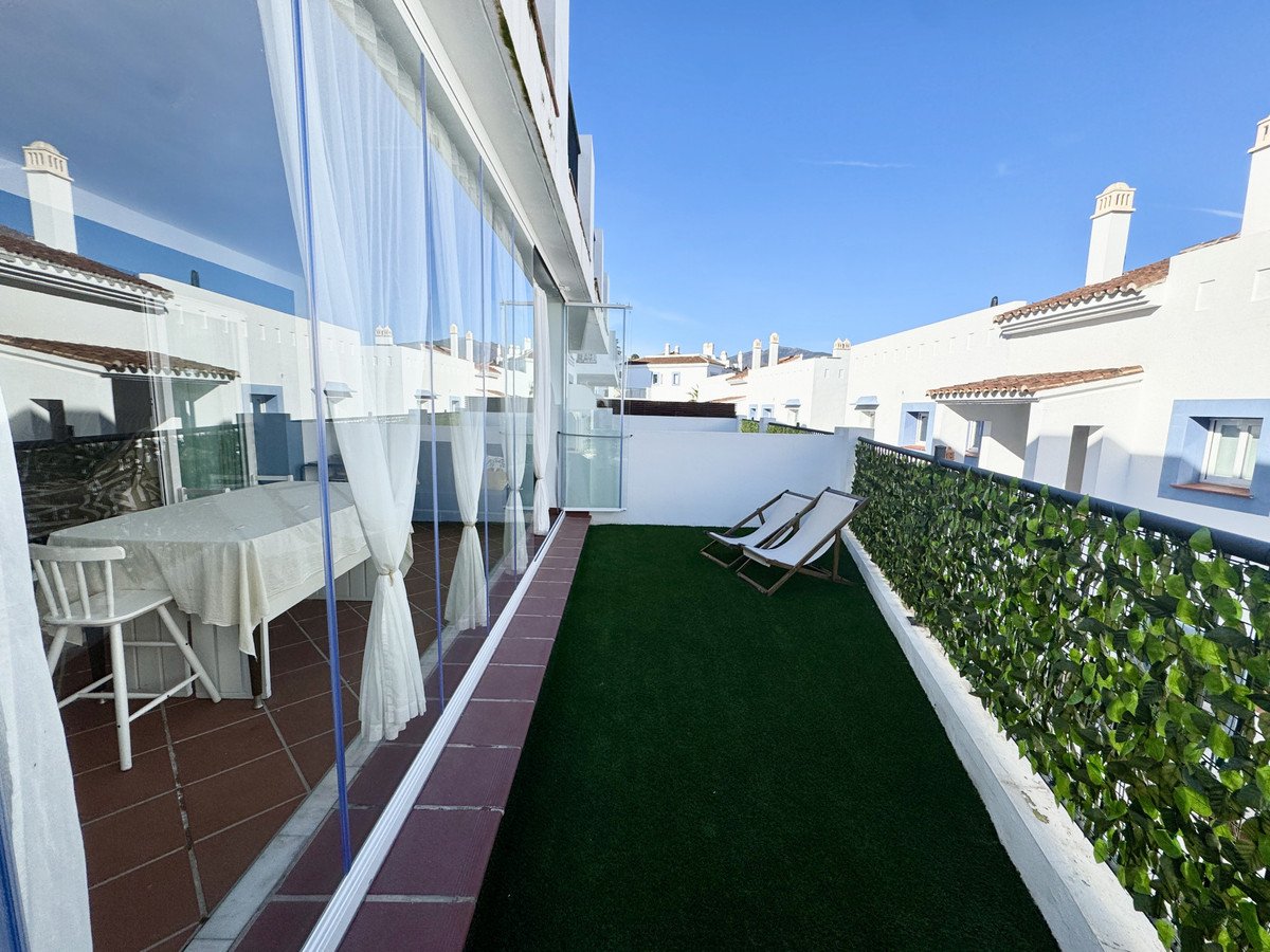 3 Bed Middle Floor Apartment in Benahavís