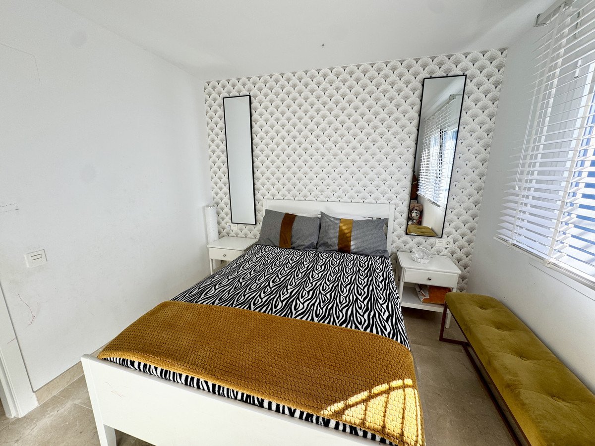 3 Bed Middle Floor Apartment in Benahavís