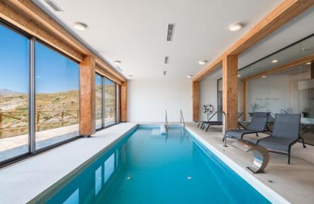 3 Bed Middle Floor Apartment in Benahavís