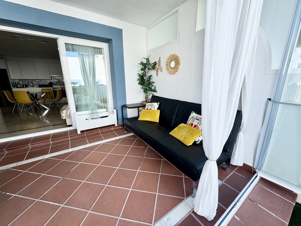 3 Bed Middle Floor Apartment in Benahavís