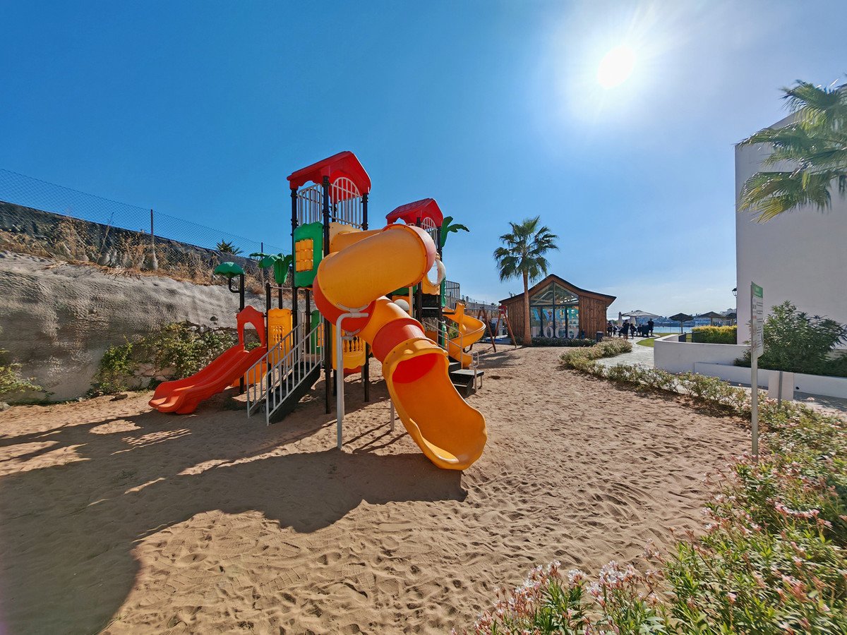 3 Bed Ground Floor Apartment in Benahavís