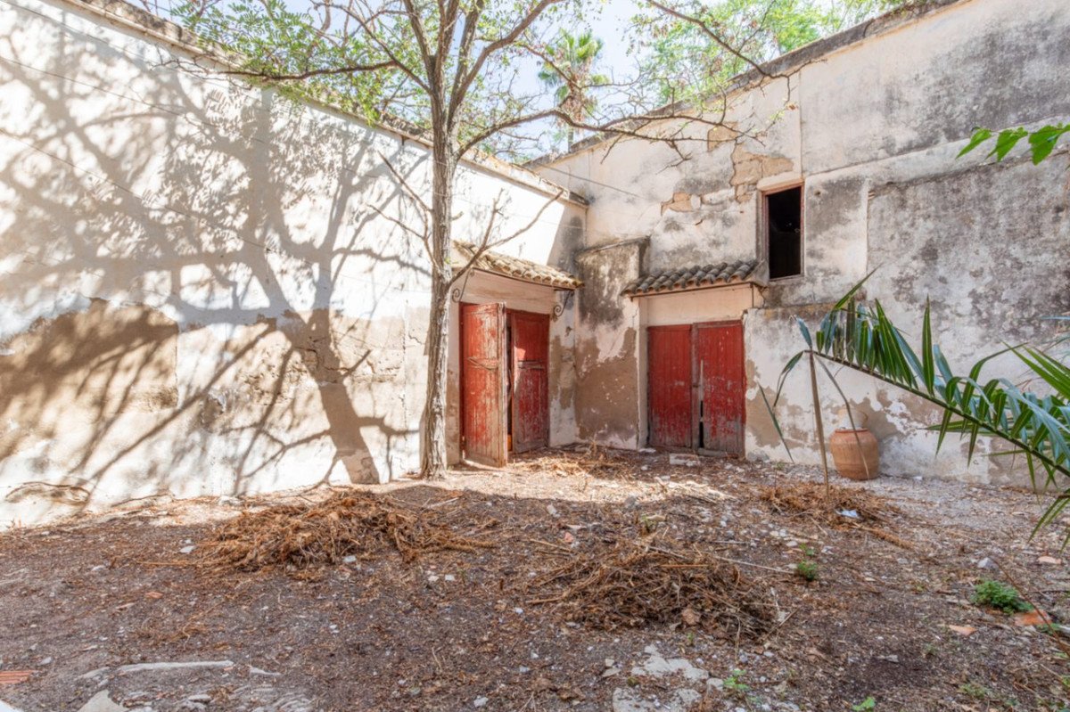 6 Bed Detached Villa in Benissa