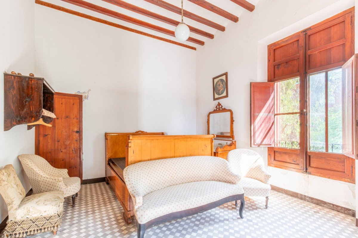 6 Bed Detached Villa in Benissa