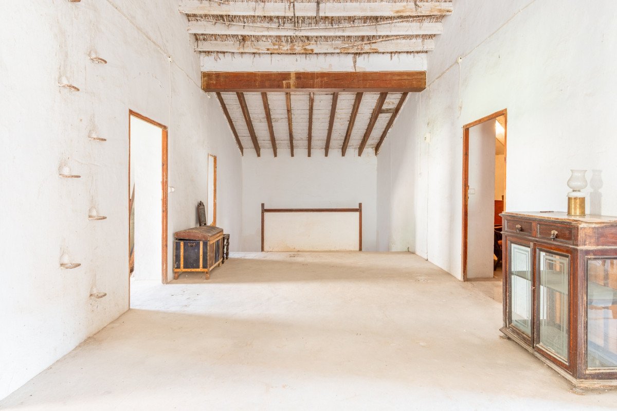6 Bed Detached Villa in Benissa