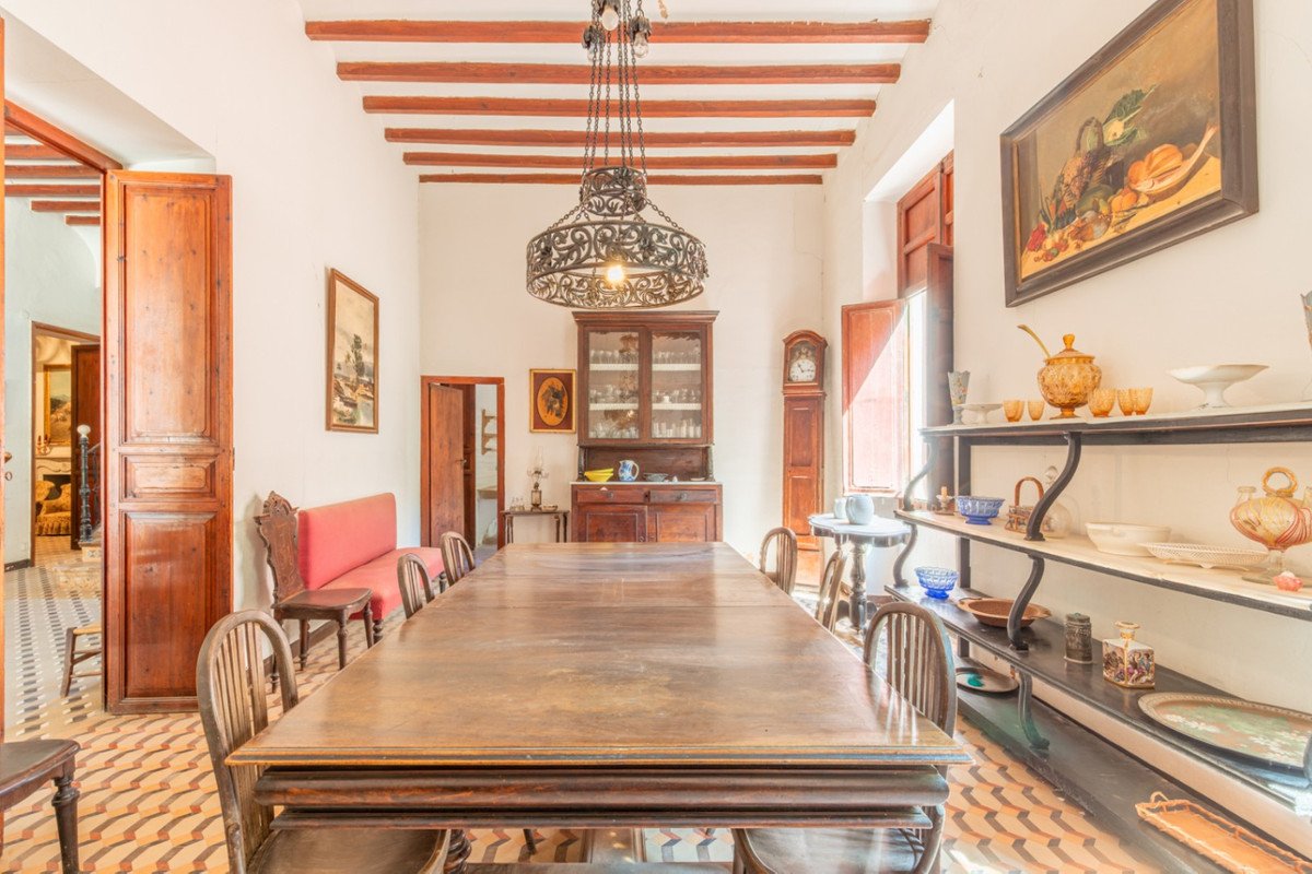 6 Bed Detached Villa in Benissa