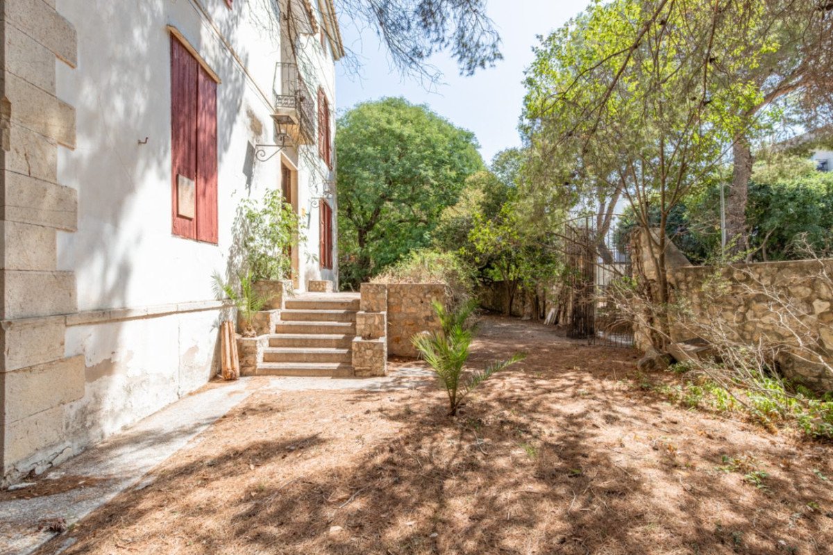 6 Bed Detached Villa in Benissa