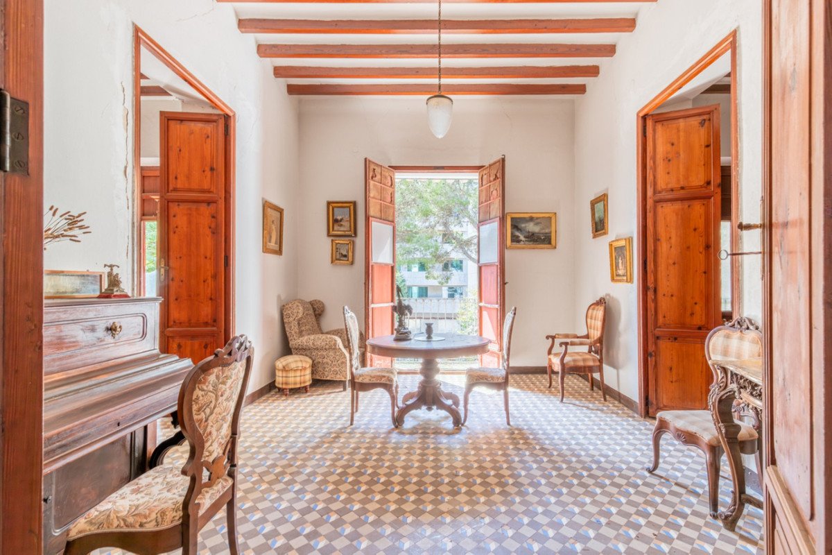 6 Bed Detached Villa in Benissa