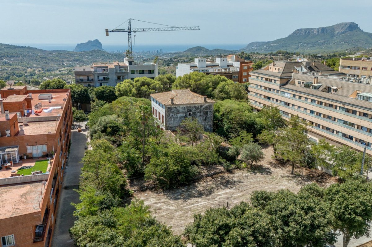 6 Bed Detached Villa in Benissa