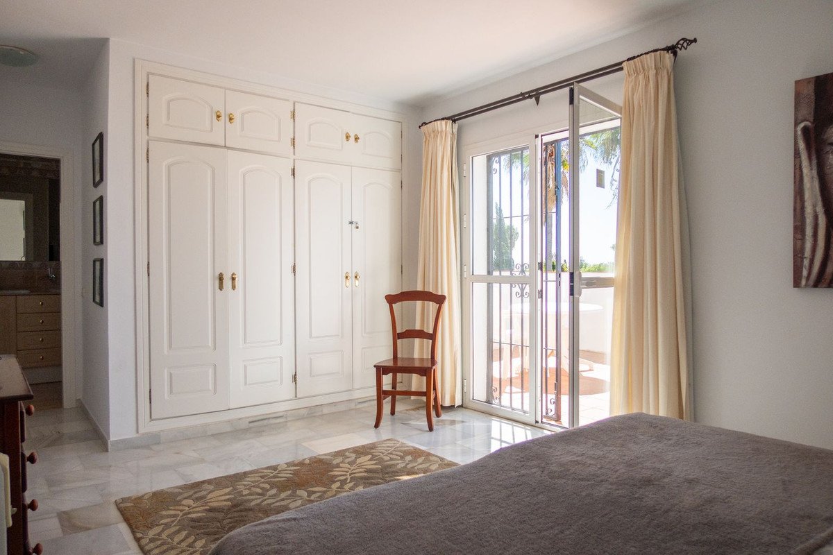 3 Bed Detached Villa in Estepona