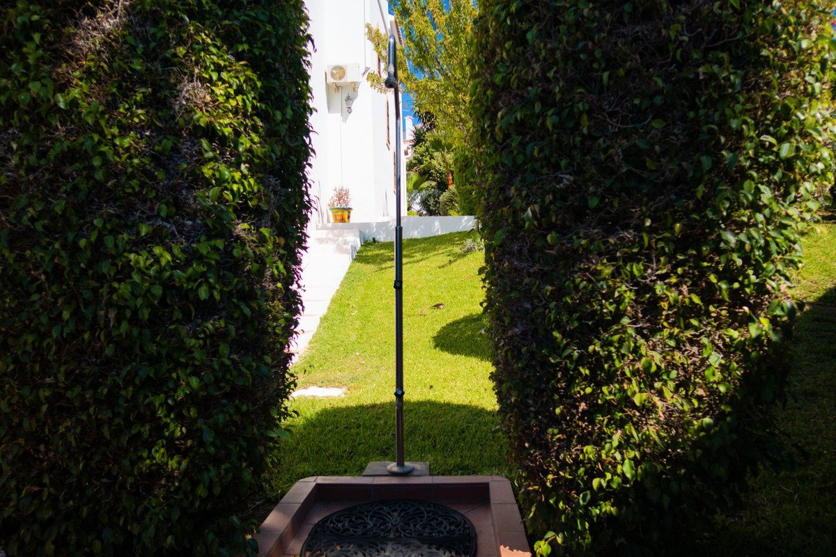 3 Bed Detached Villa in Estepona