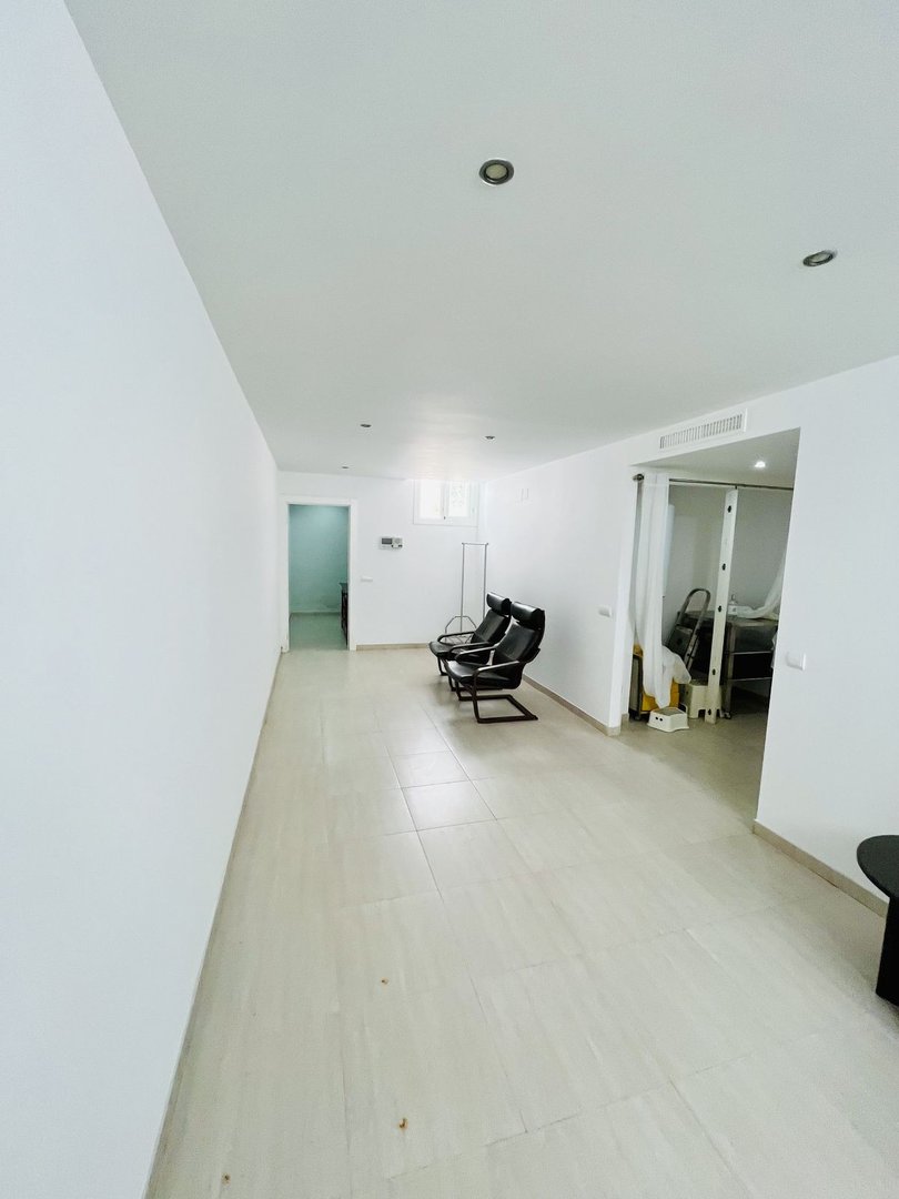 5 Bed Detached Villa in Guadalmina Baja
