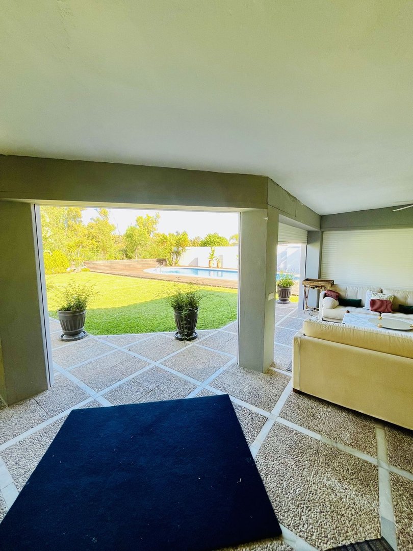 5 Bed Detached Villa in Guadalmina Baja