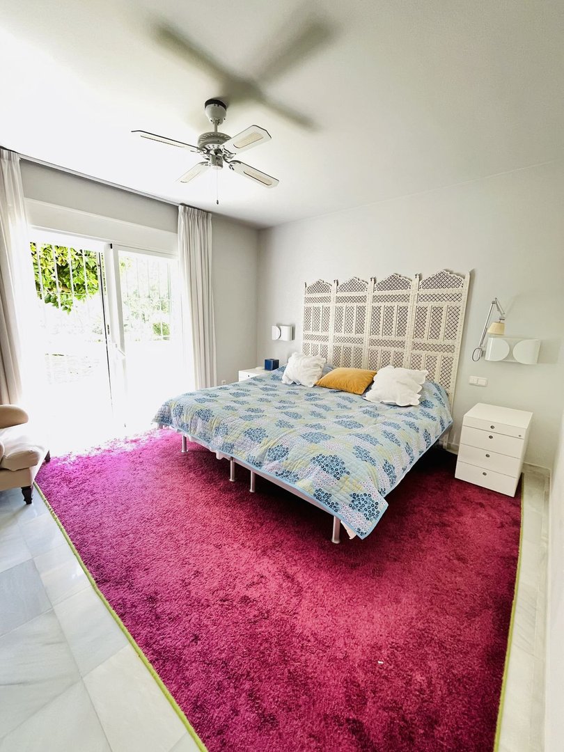 5 Bed Detached Villa in Guadalmina Baja