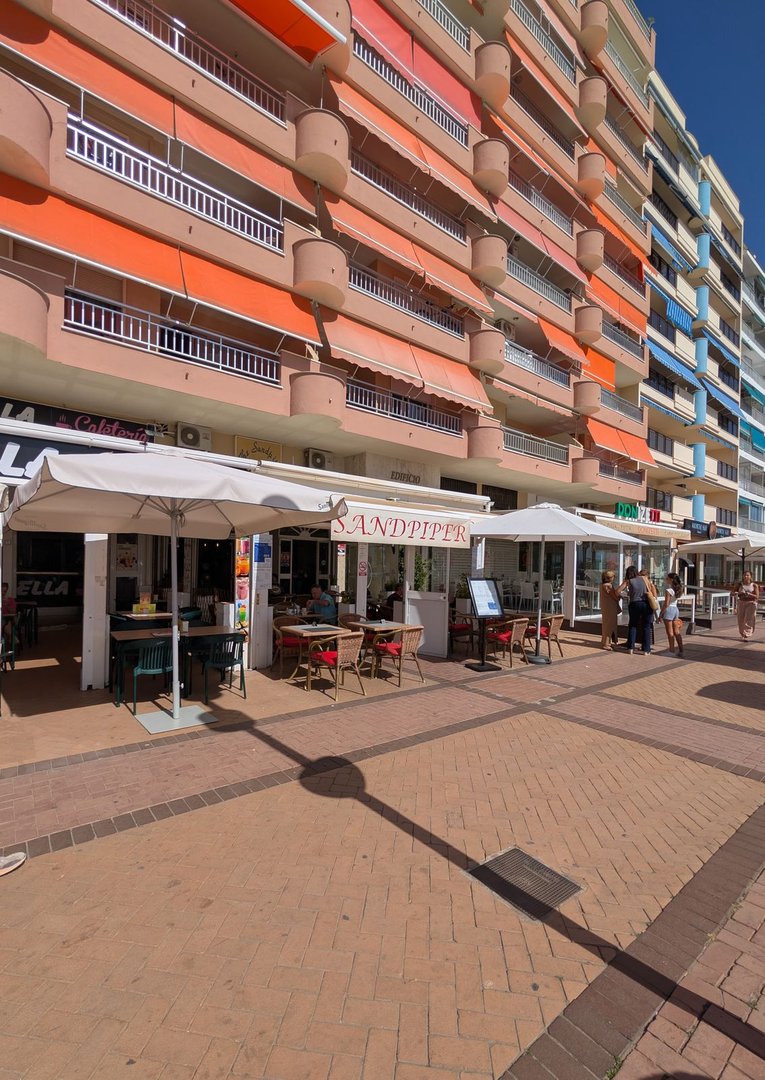 2 Bed Restaurant in Fuengirola