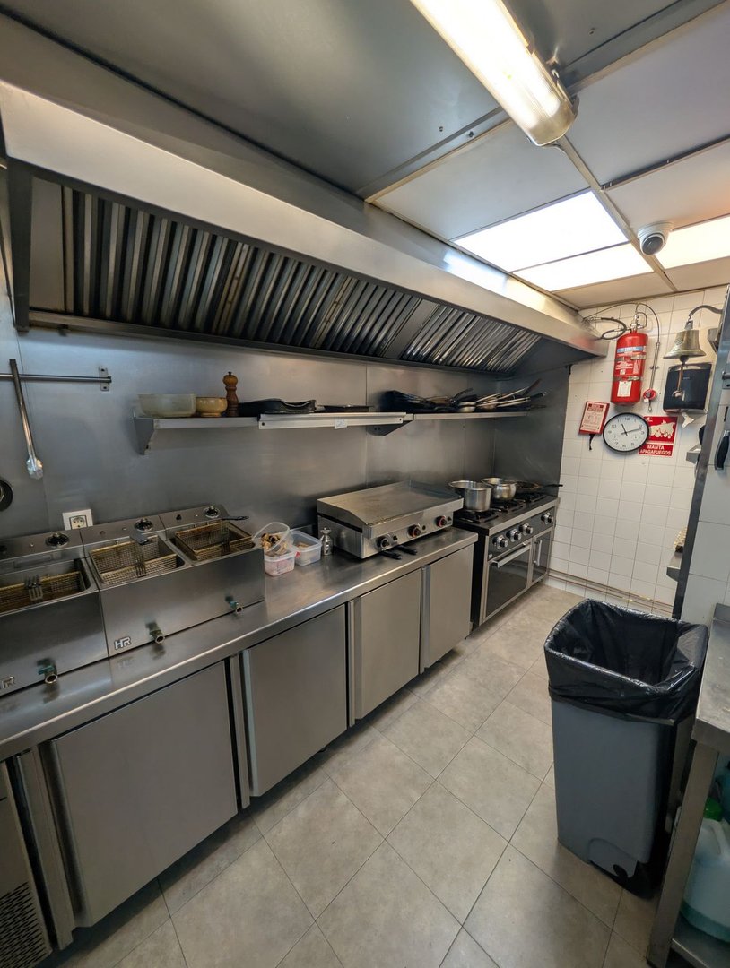 2 Bed Restaurant in Fuengirola