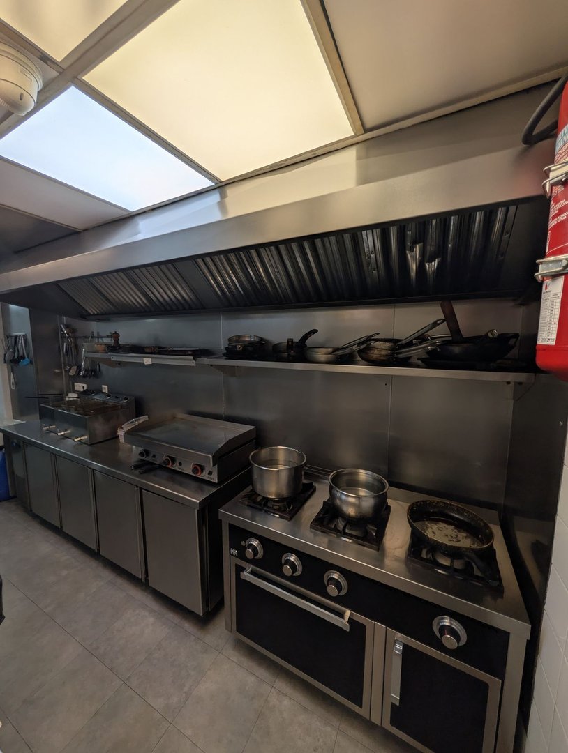 2 Bed Restaurant in Fuengirola