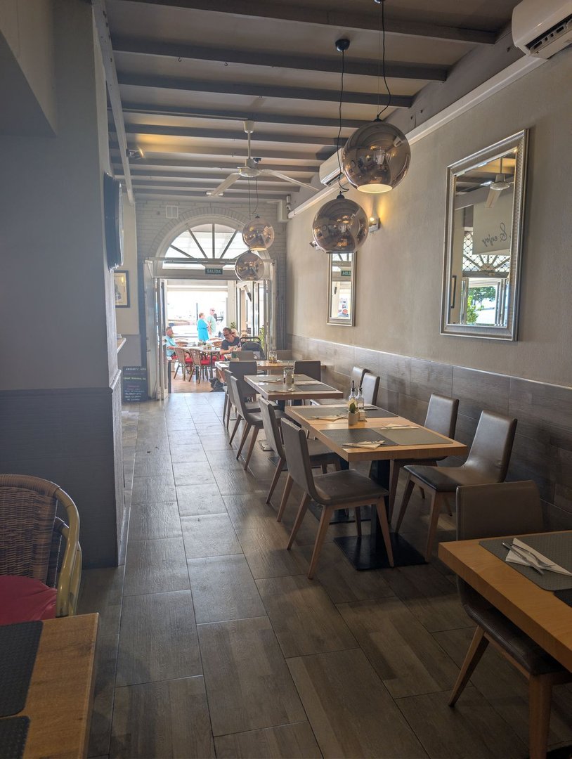 2 Bed Restaurant in Fuengirola