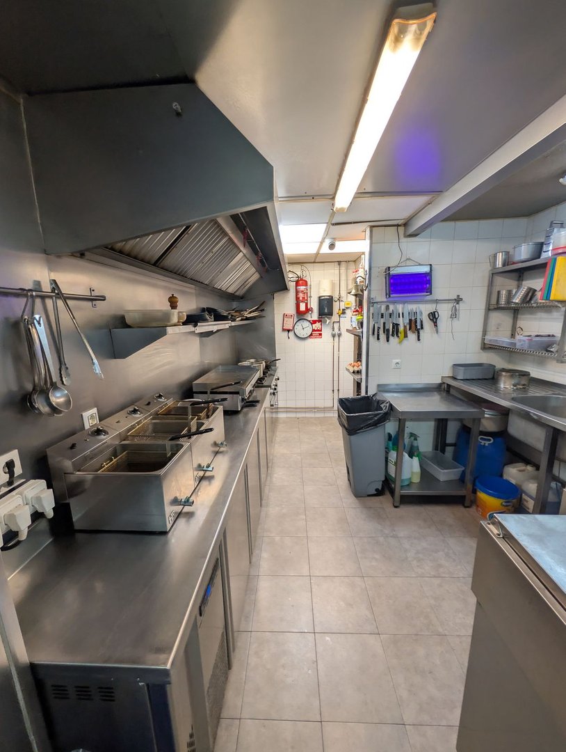 2 Bed Restaurant in Fuengirola