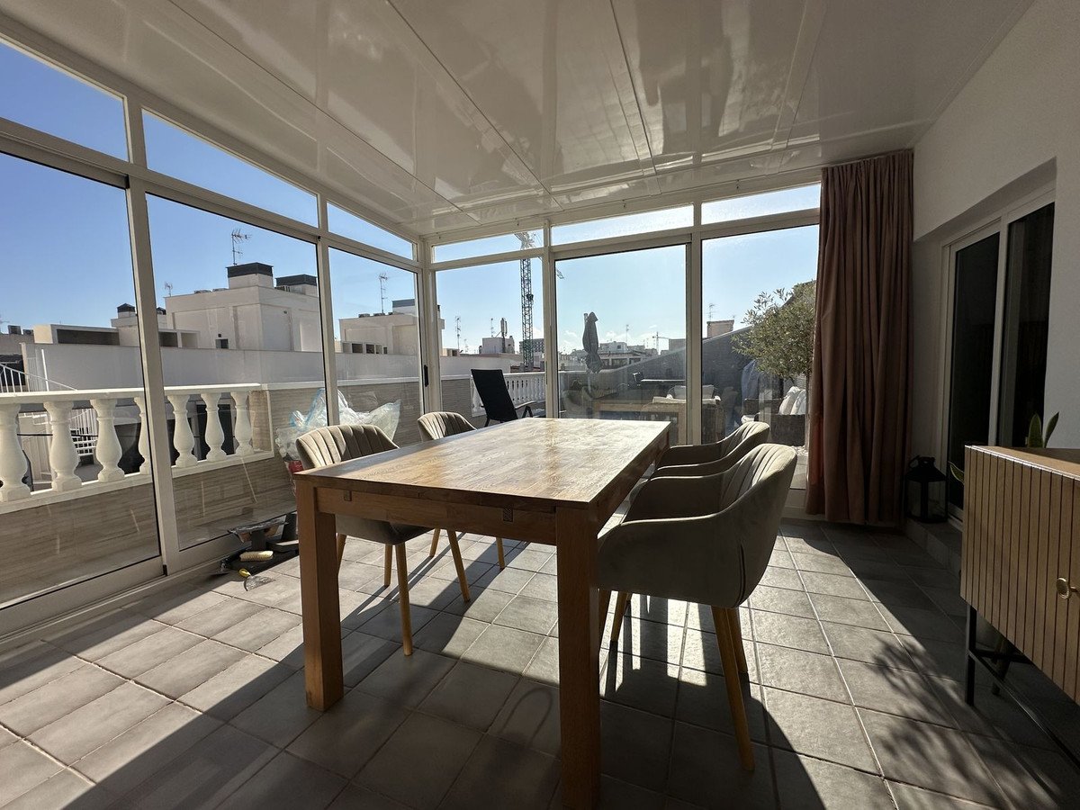 3 Bed Top Floor Apartment in Torrevieja