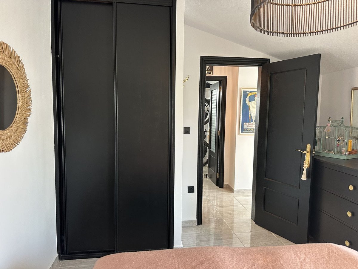 3 Bed Top Floor Apartment in Torrevieja