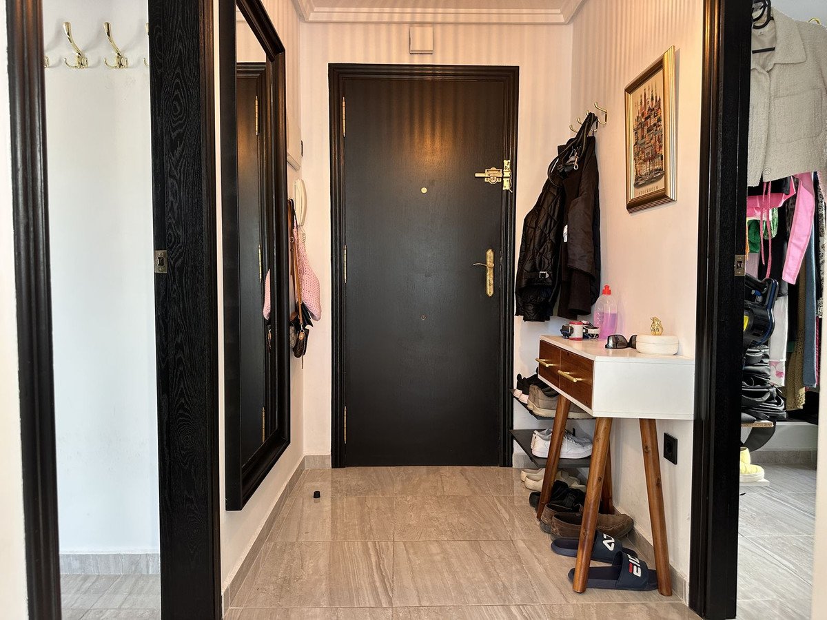 3 Bed Top Floor Apartment in Torrevieja