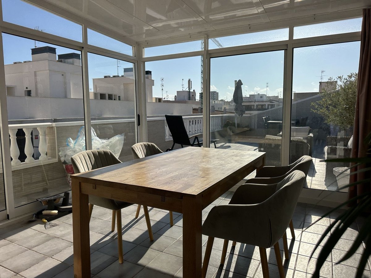 3 Bed Top Floor Apartment in Torrevieja
