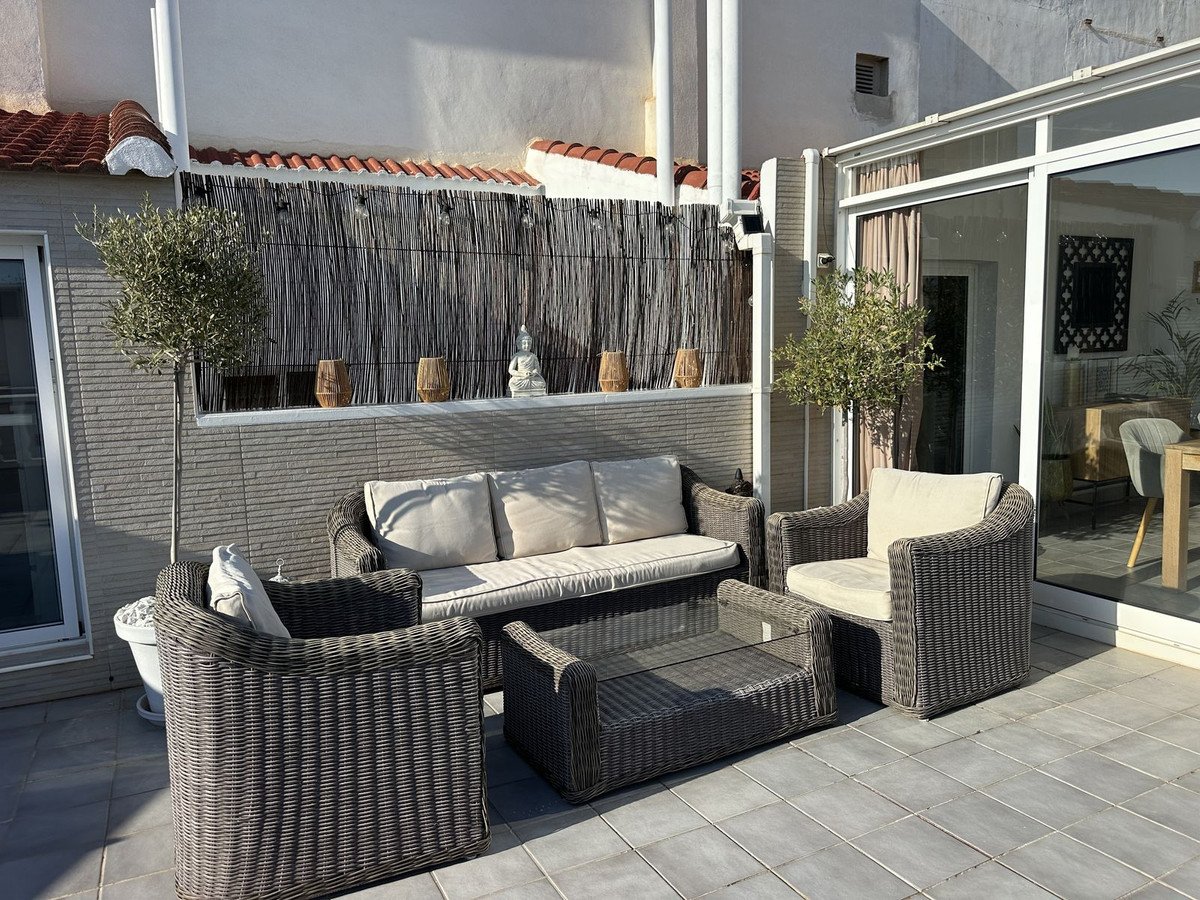 3 Bed Top Floor Apartment in Torrevieja
