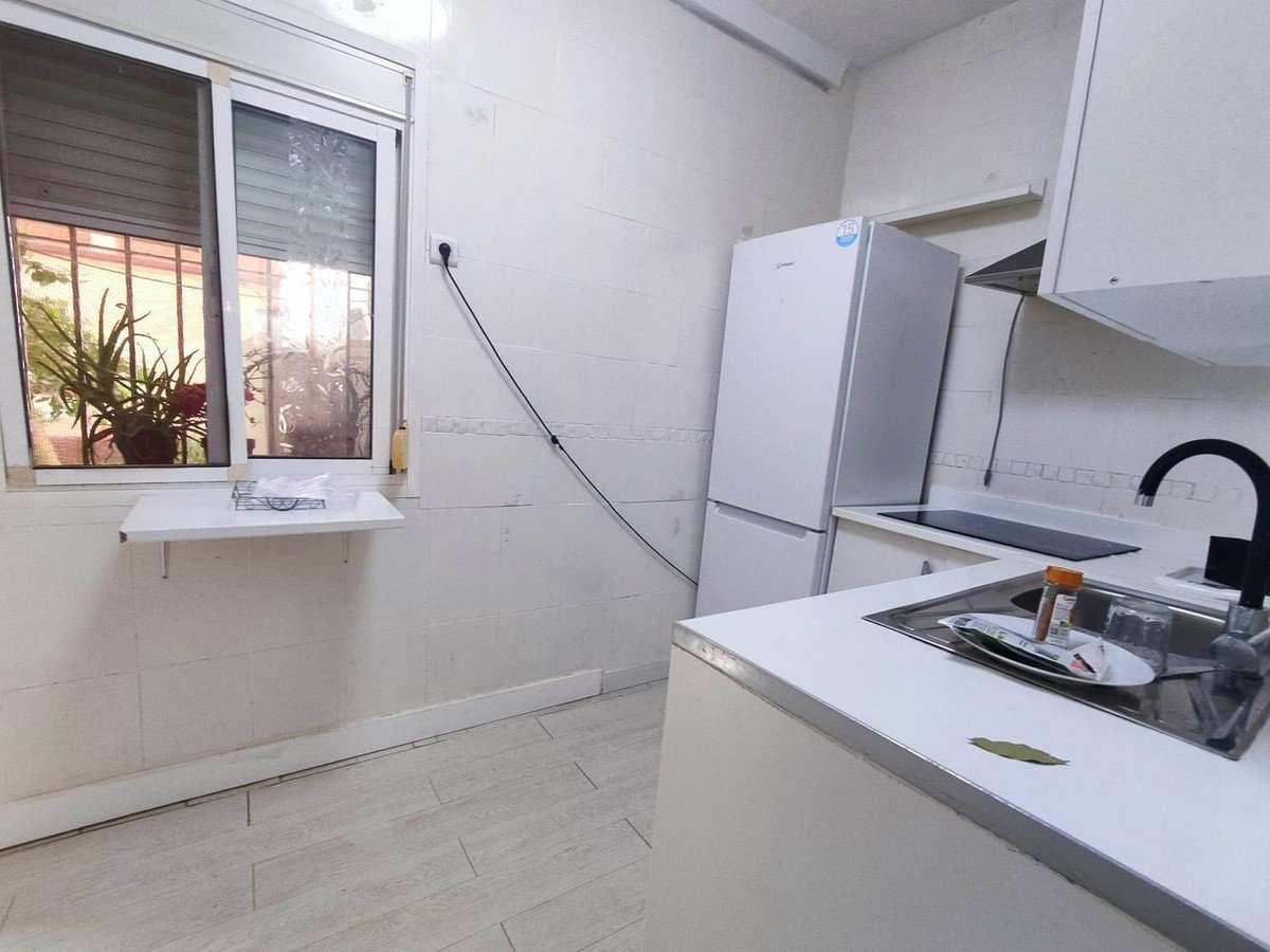 2 Bed Middle Floor Apartment in Málaga