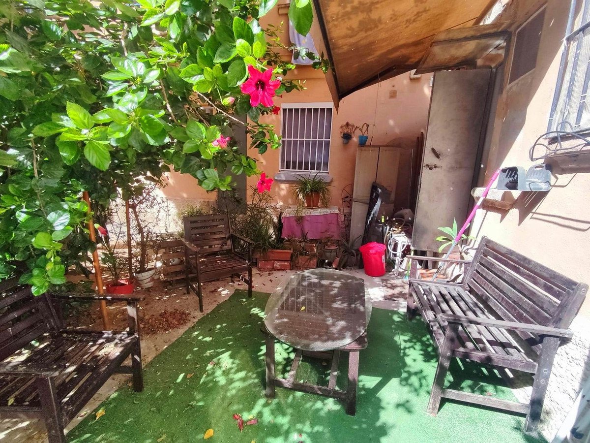2 Bed Middle Floor Apartment in Málaga
