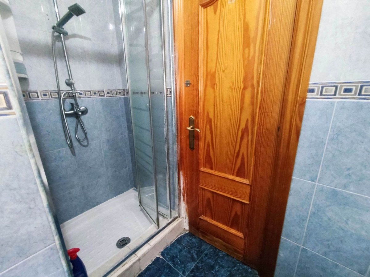 2 Bed Middle Floor Apartment in Málaga