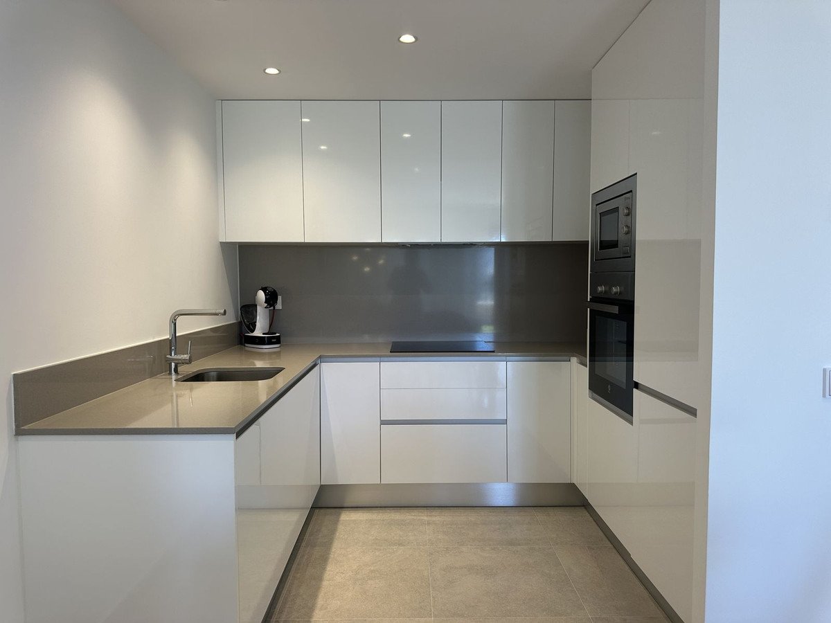 2 Bed Middle Floor Apartment in Gran Alacant