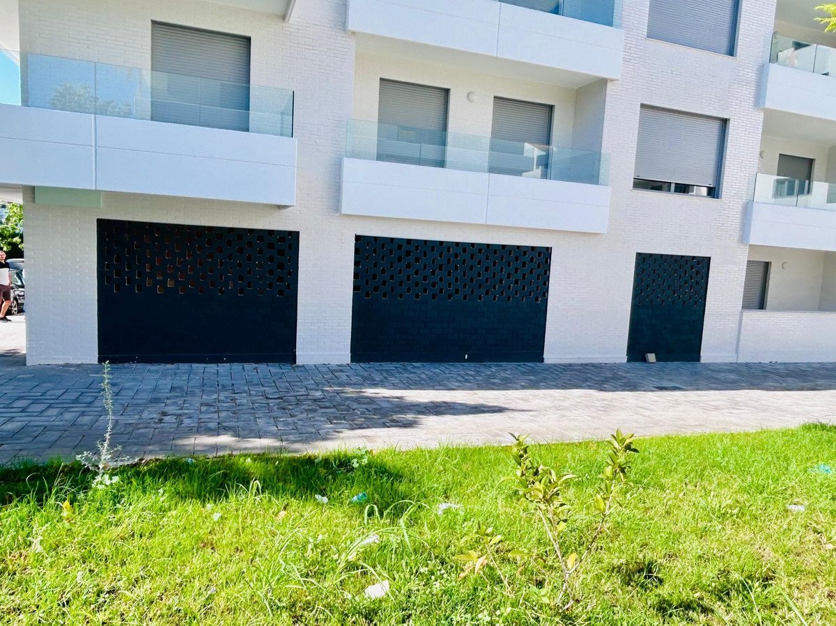 Commercial Premises in Nueva Andalucía