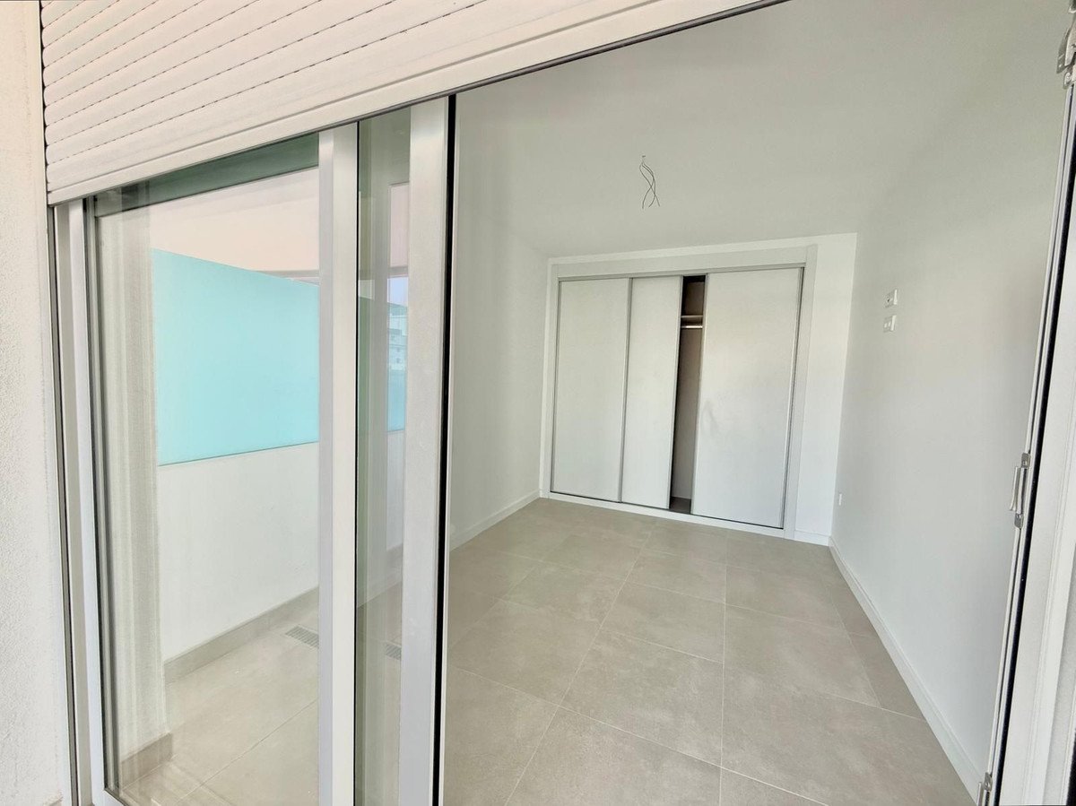 3 Bed Middle Floor Apartment in Fuengirola