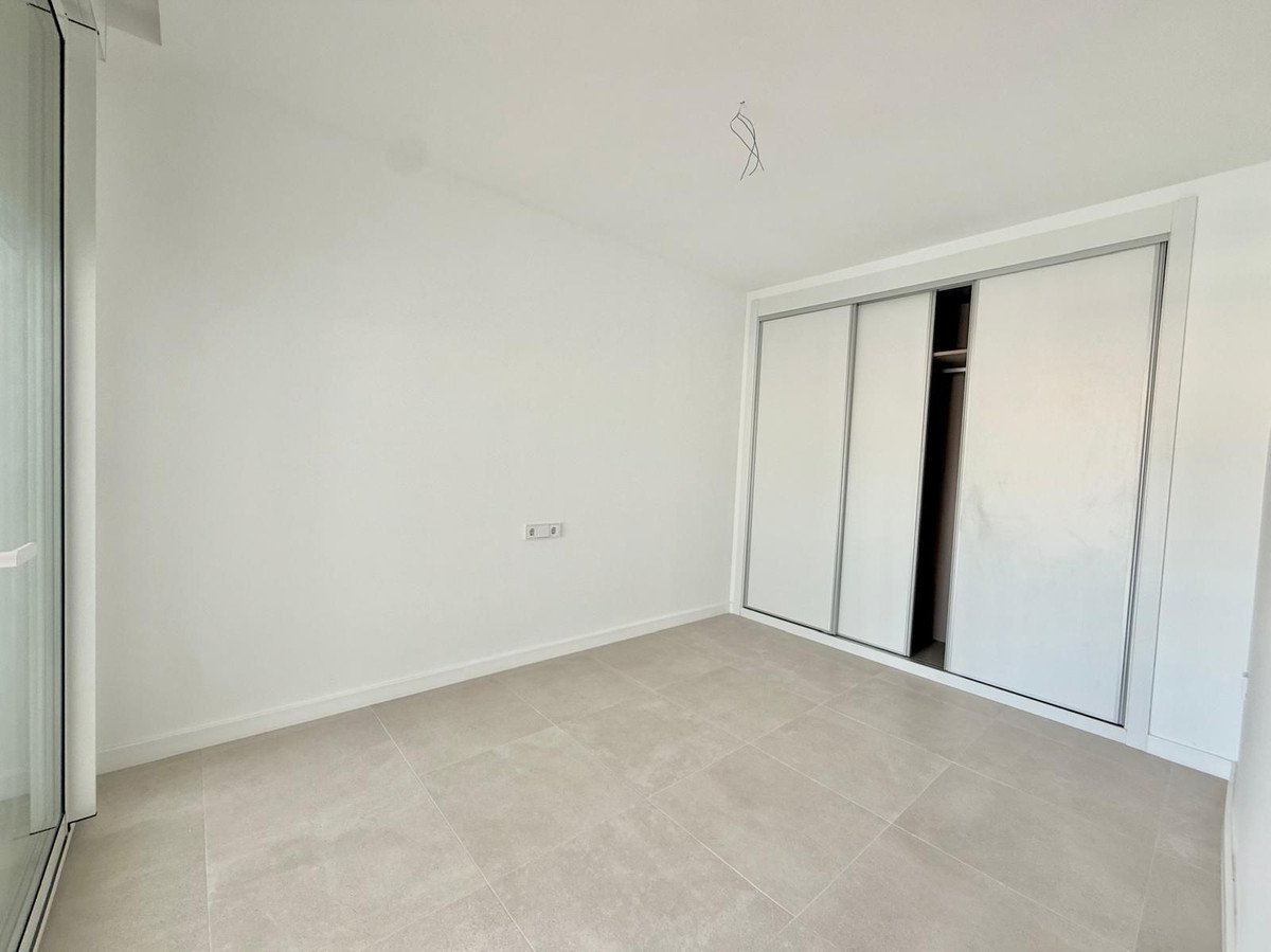 3 Bed Middle Floor Apartment in Fuengirola