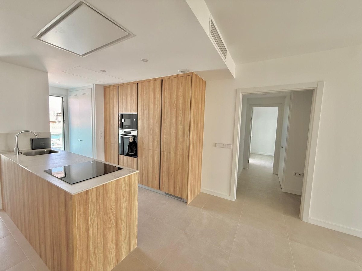 3 Bed Middle Floor Apartment in Fuengirola