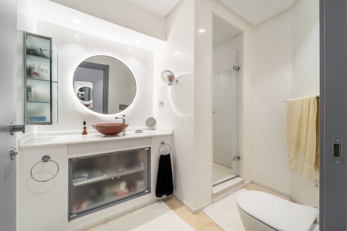 5 Bed Penthouse Duplex in Nueva Andalucía