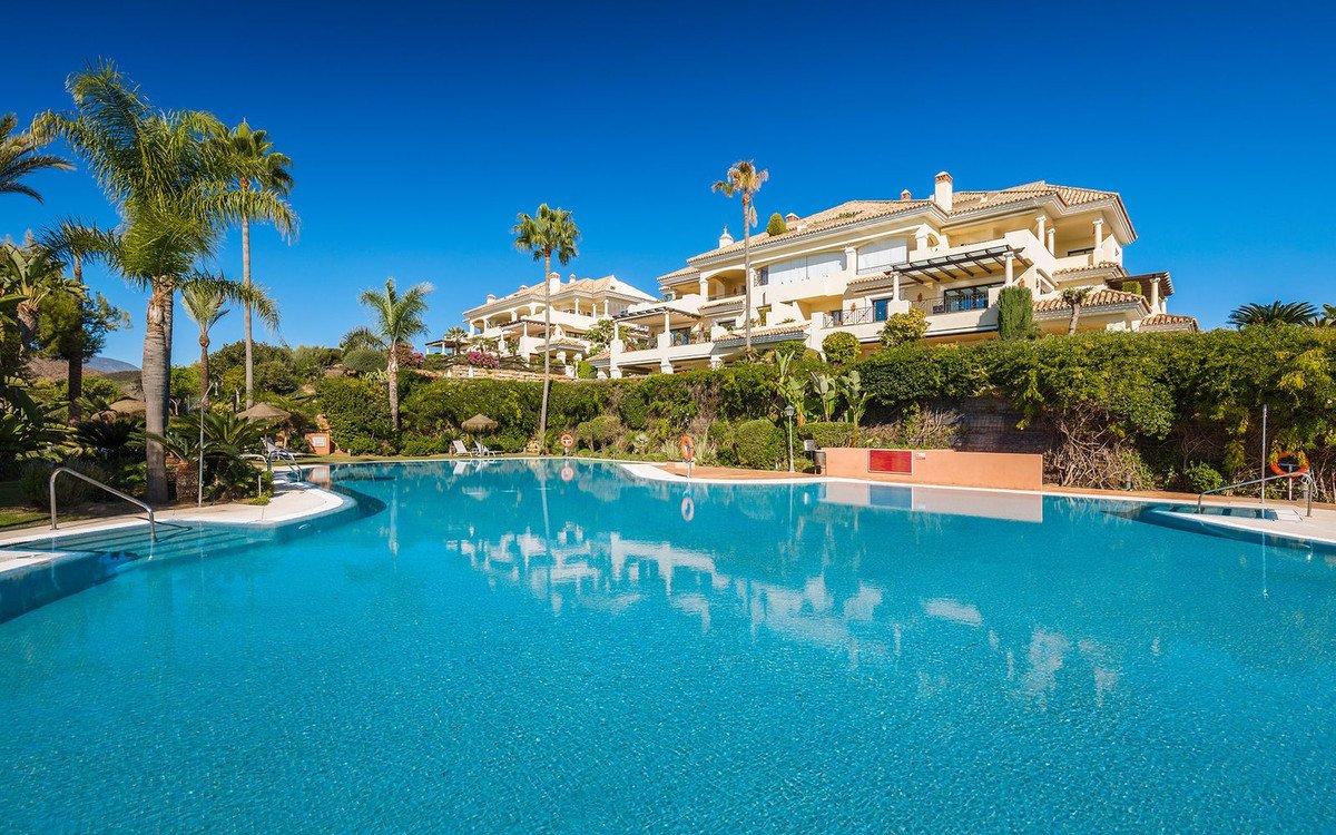 5 Bed Penthouse Duplex in Nueva Andalucía